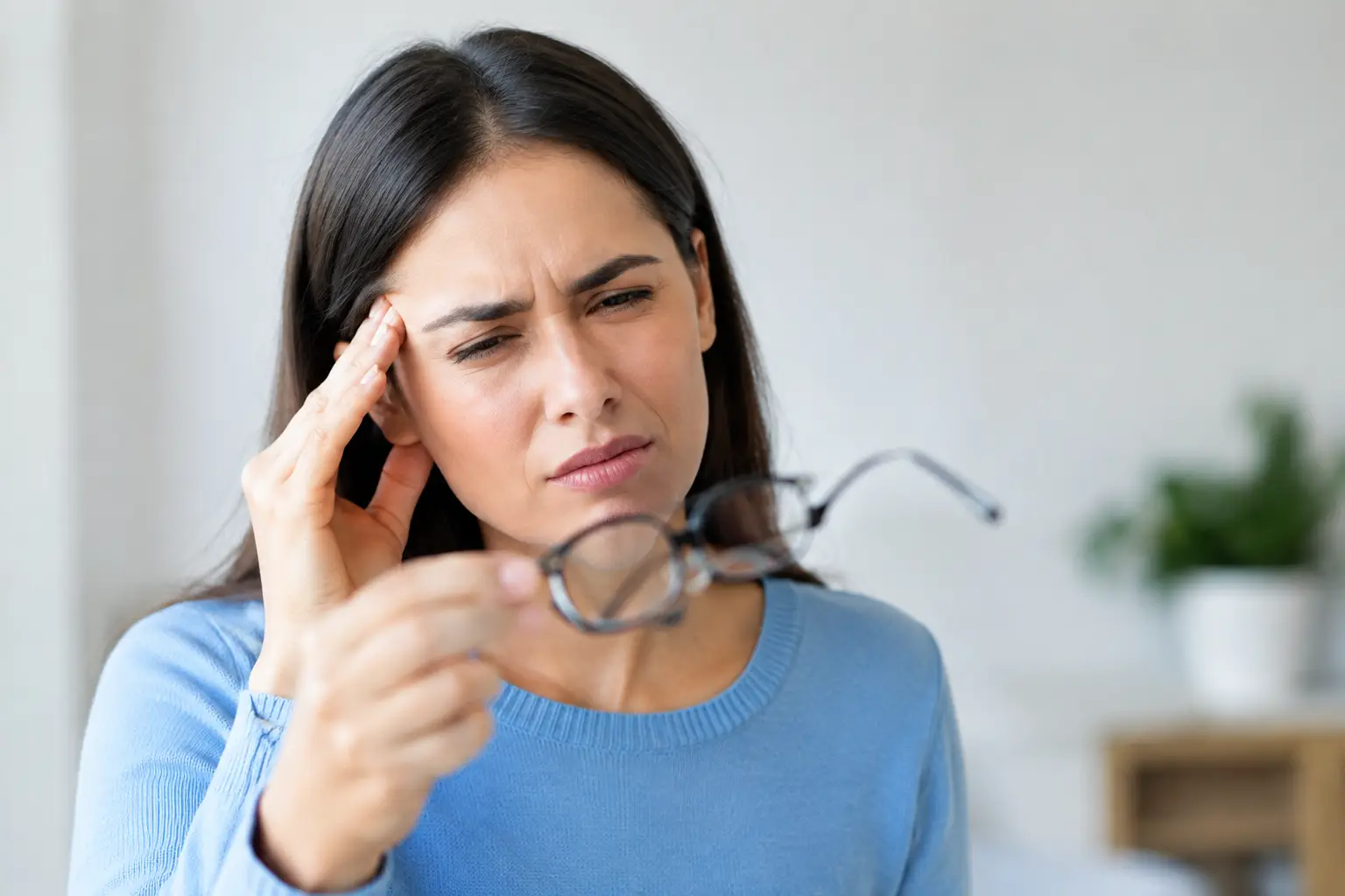 ¿Visión borrosa repentina es urgencia médica?
